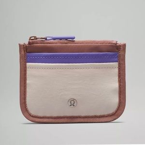 💜NWT🤍Lululemon True Identity Wallet - Twilight Rose/Dark Lavender/White Opal